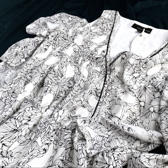 Adelyn Rae "Jasmine" Illustrated Floral Romper - Picture 7 of 8